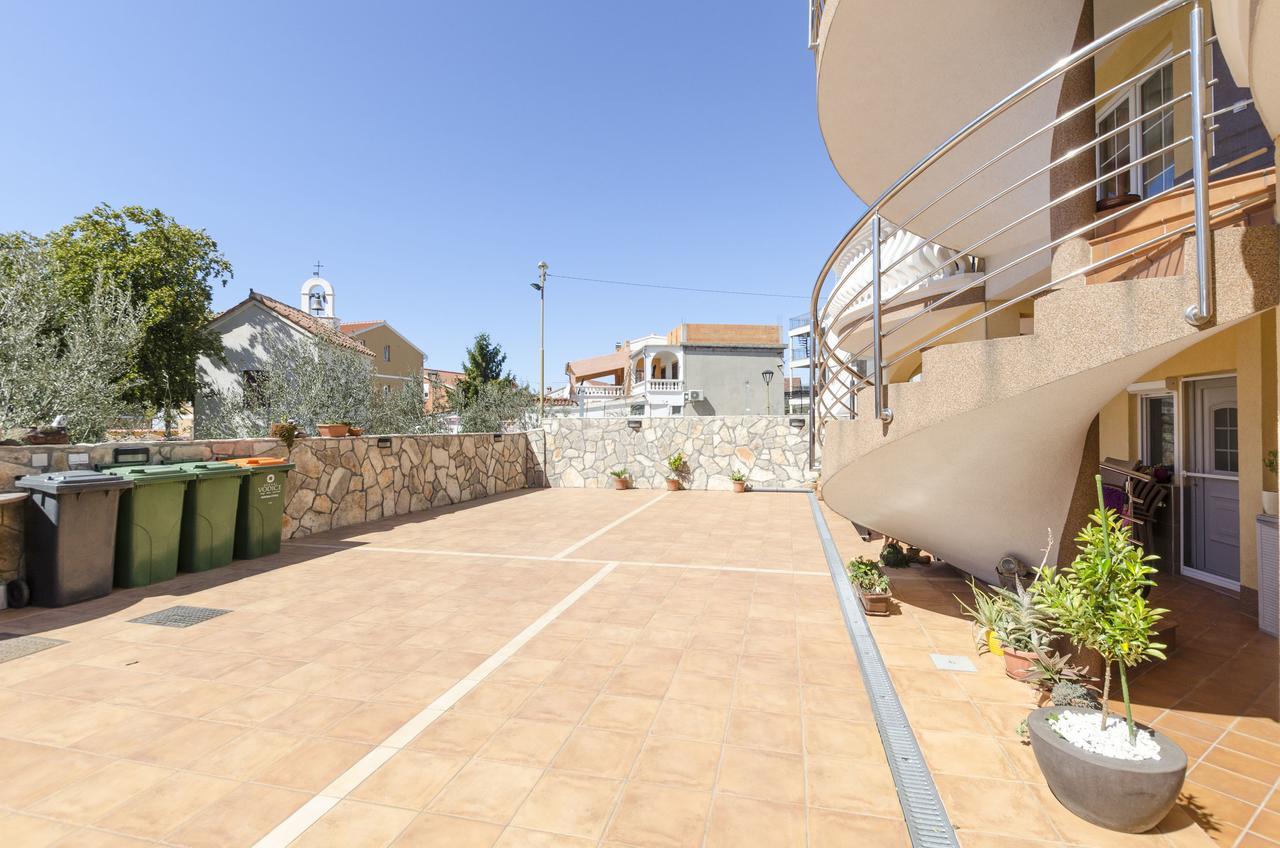 Apartments Ana Vodice Exterior photo